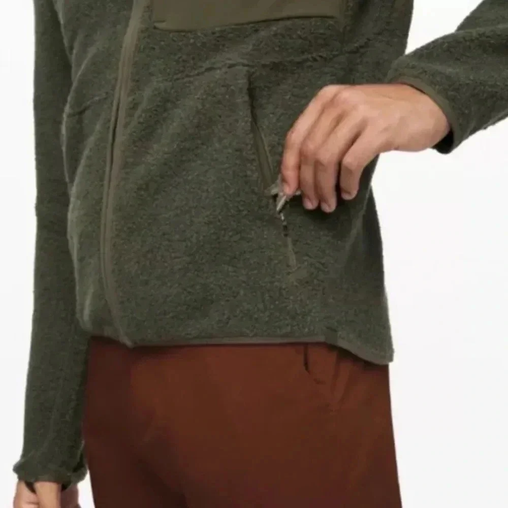 Lululemon Tundra Trek Full Zip Sweater size S